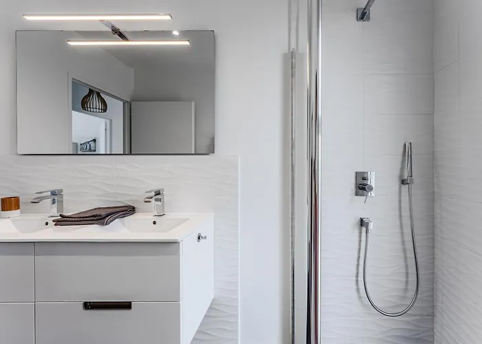 La Sirelis Piscine Et * Gujan-Mestras