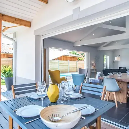 Holiday home La Sirelis Piscine Et Gujan-Mestras